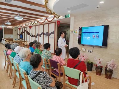 细微处尽显体贴周到！程家桥街道老人齐赞养生保健服务